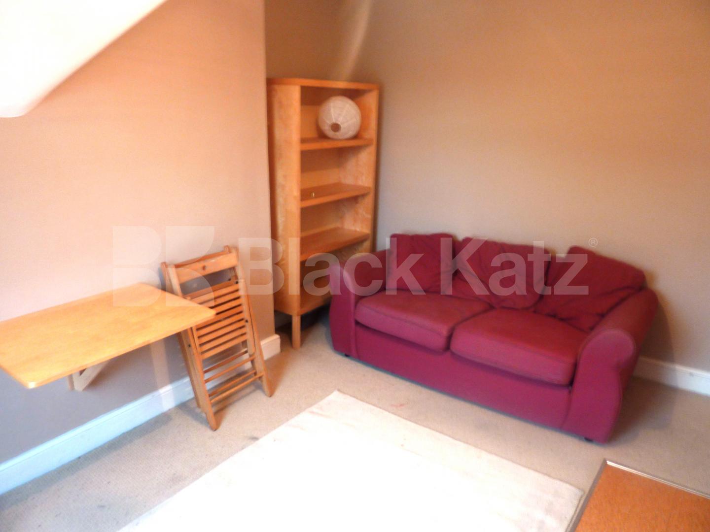 			1 Bedroom, 1 bath, 1 reception Flat			 Chester Road, DARTMOUTH PARK